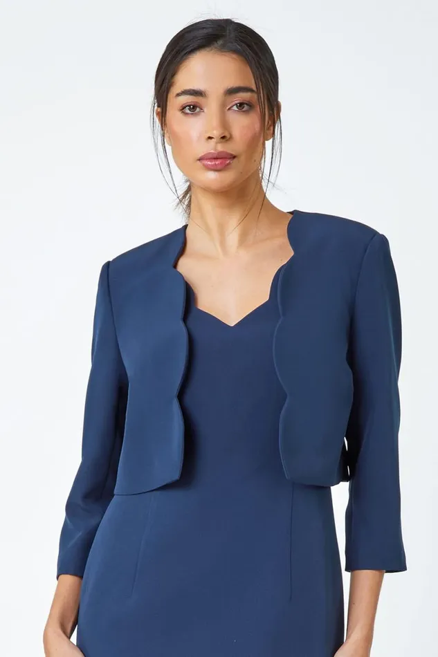 34 Sleeve Cropped Scallop Edge Smart Jacket Women Roman Jackets