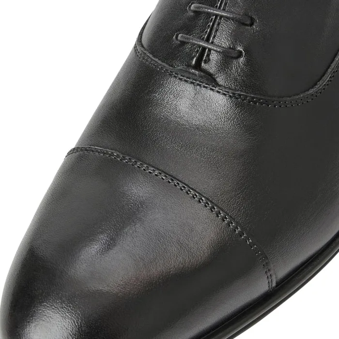 ADRIANOBLACK Men Bruno Magli Laceups and Oxfords