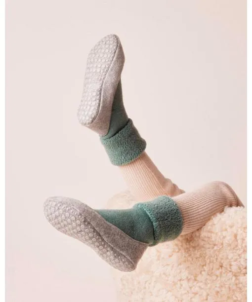 Babies and Kids Cosyshoe Teens Kids Slippers Calla Green FALKE House Socks