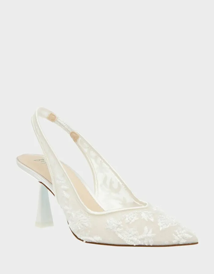 Betsey Johnson Women NIKKI IVORY Ivory