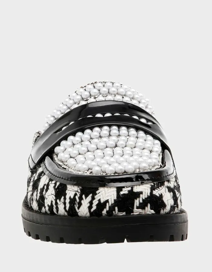 Betsey Johnson Women RONIN BLACKWHITE Black White