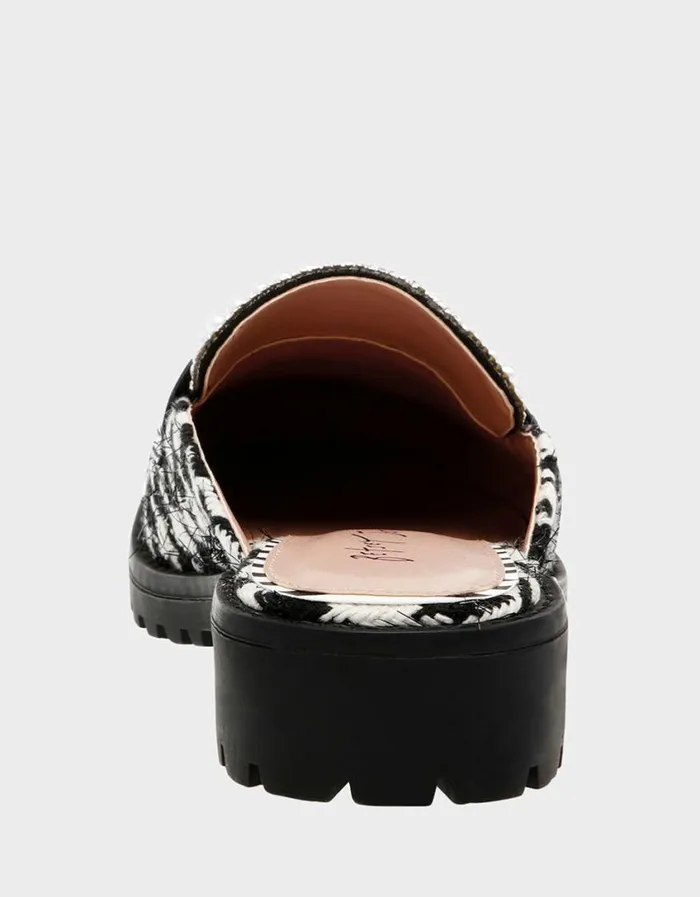 Betsey Johnson Women RONIN BLACKWHITE Black White