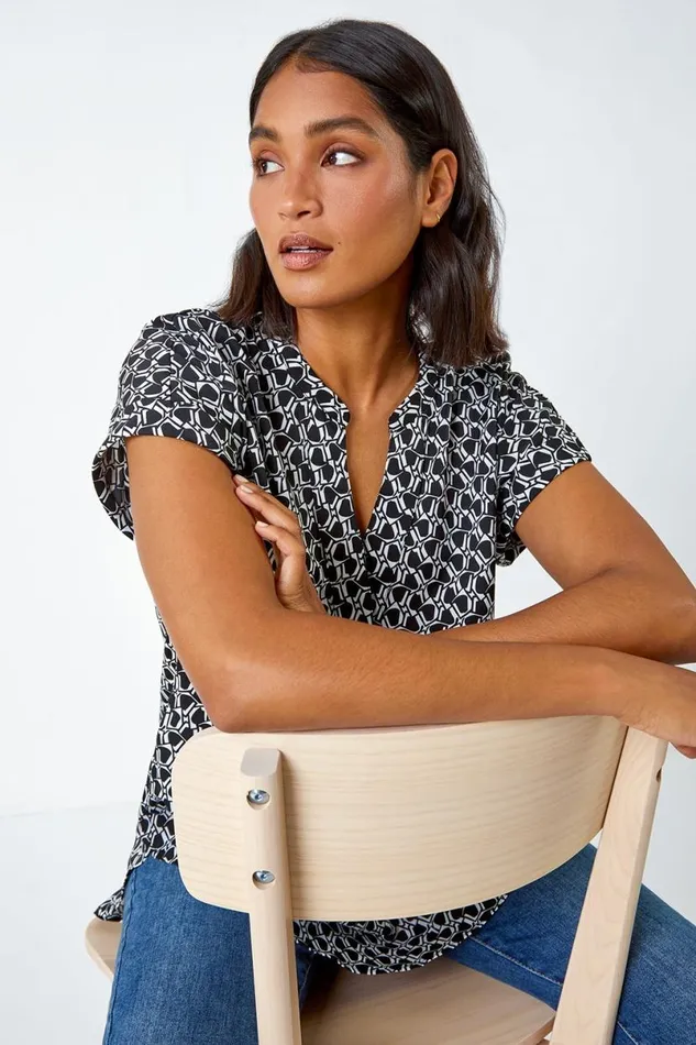 Black Abstract Print Woven Pleat Front VNeck Top Women Roman Tops