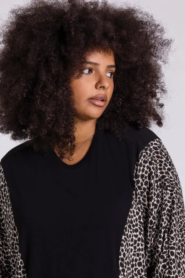 Black Curve Animal Print Long Sleeve Top Women Roman Tops