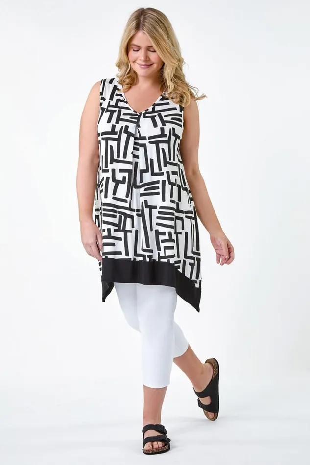Black Curve Hanky Hem Stretch VNeck Tunic Top Women Roman Tops