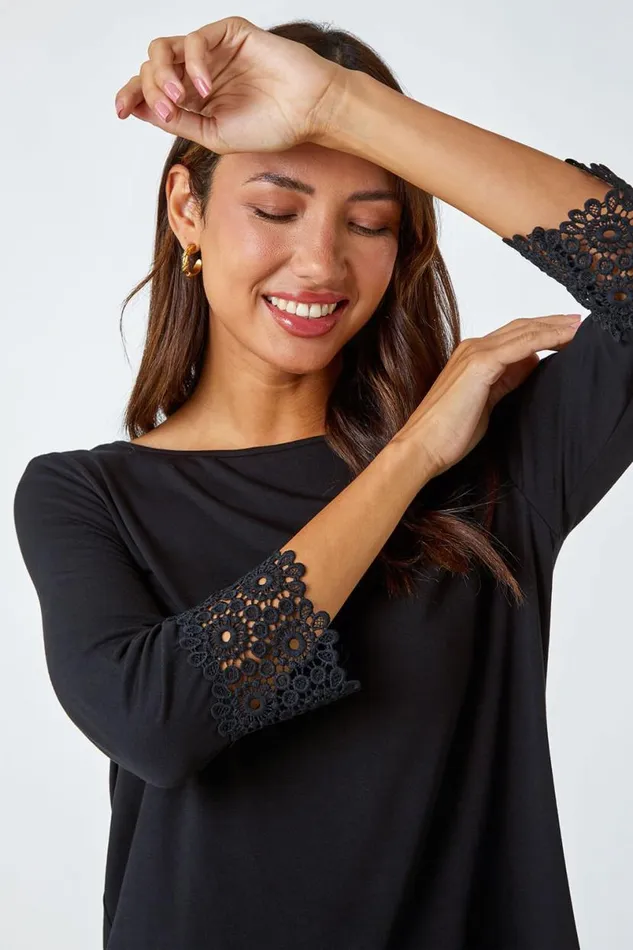 Black Plain Lace Trim Stretch Top Women Roman Tops