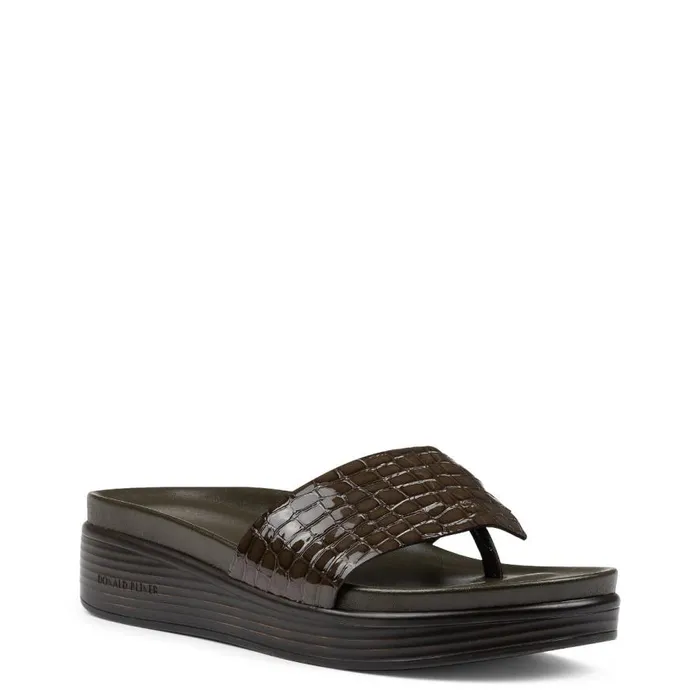Donald Pliner Casual FIFI Military Green 8211 Women Donald Pliner Casual FIFI Military Green 8211 Women