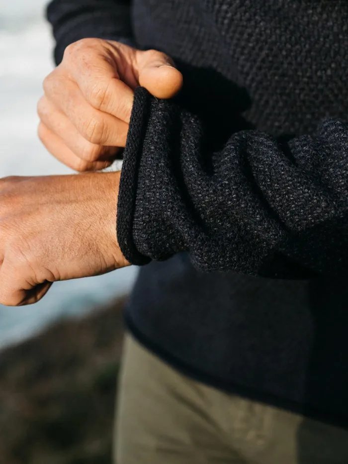 Finisterre Knitwear Men Barents Sweater Indigo