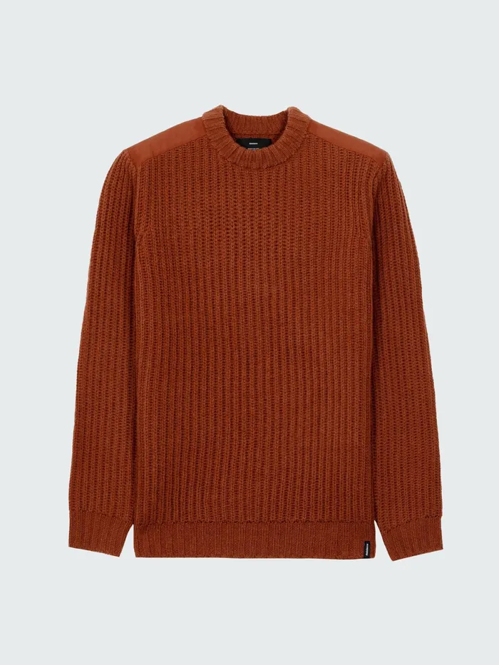 Finisterre Knitwear Men Needus Patched Crew Knit Sweater Dark Rosewood