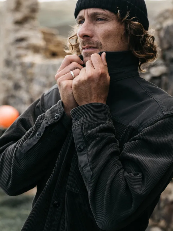 Finisterre Shirts Men Cordium Shirt Raven
