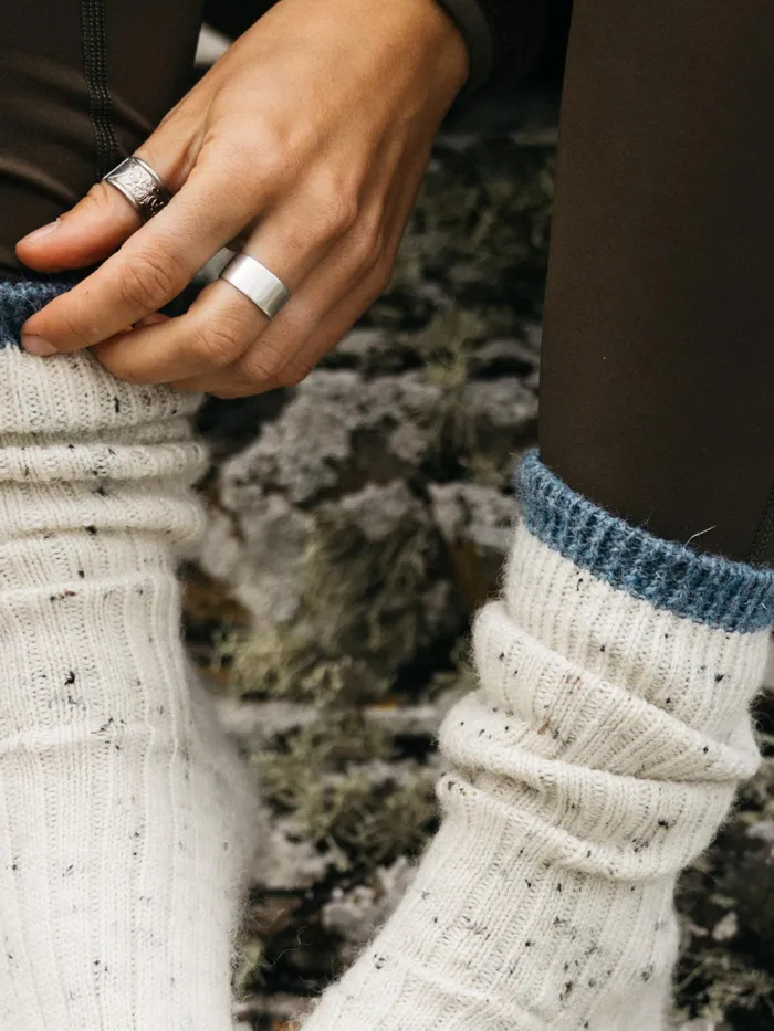 Finisterre Socks MenWomen Bosun Sock Ecrusky Blue