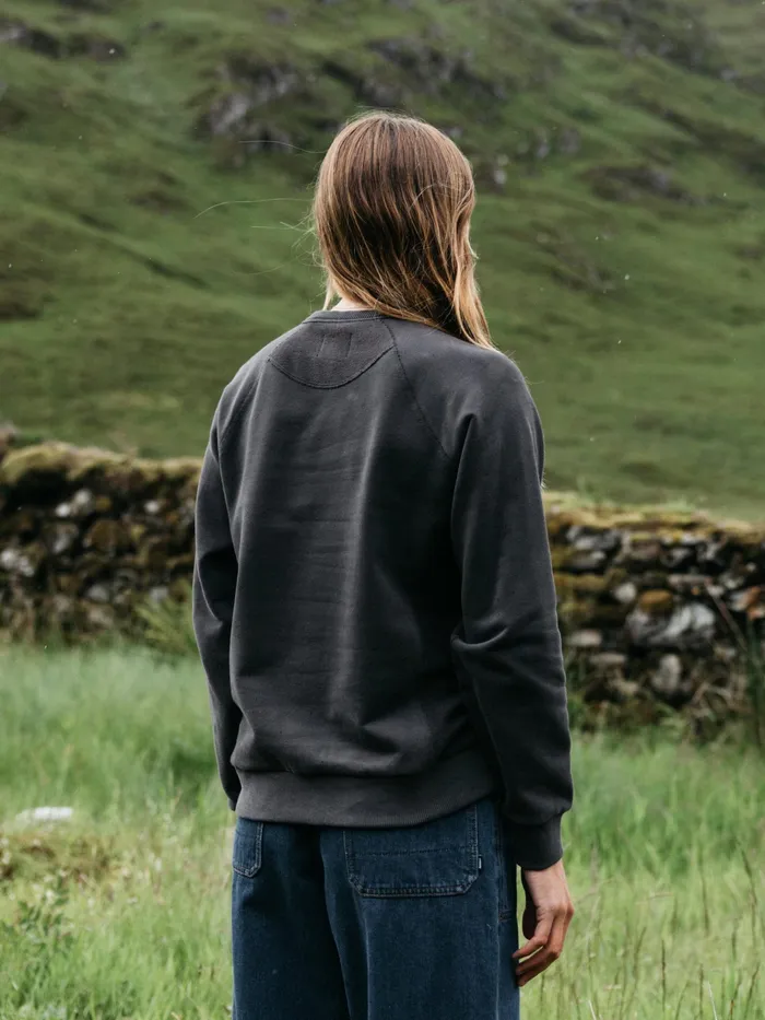 Finisterre Sweatshirts Women Serpentine Sweatshirt Raven Black