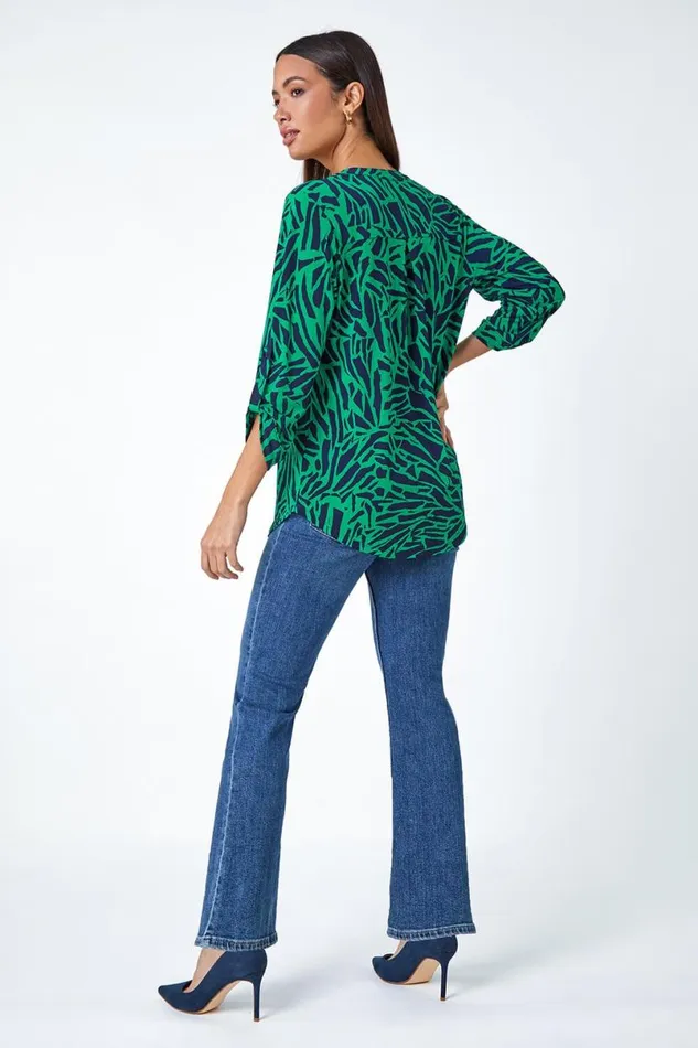 Green Abstract Animal Stretch VNeck Jersey Top Women Roman Tops