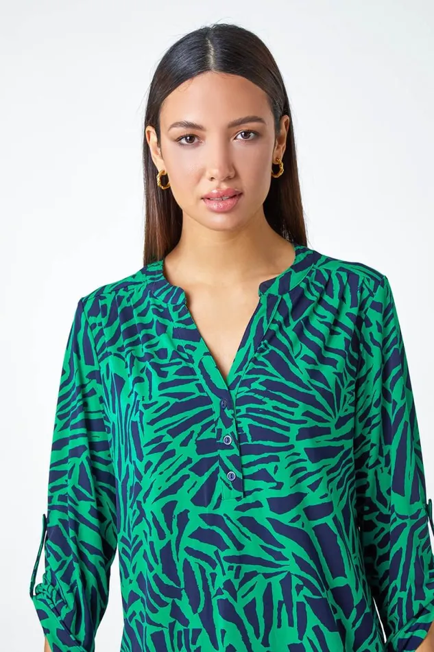 Green Abstract Animal Stretch VNeck Jersey Top Women Roman Tops