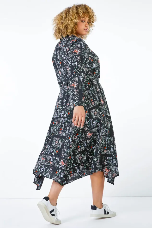 Green Curve Ditsy Print Hanky Hem Shirt Dress Women Roman Dresses