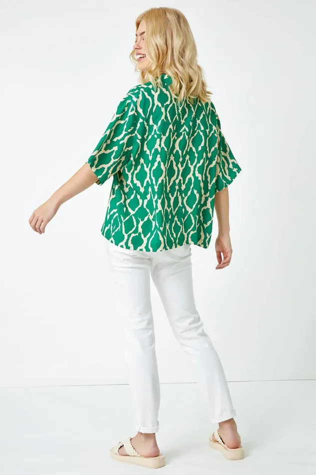 Green Relaxed Graphic Print Shirt Women Roman Tops
