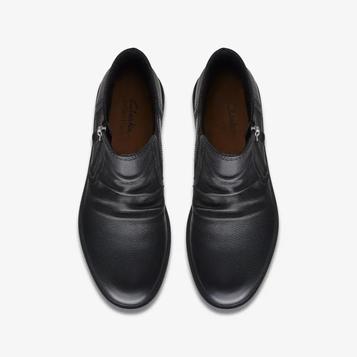 Hearth Dove Black Leather Women Clarks Boots and Booties