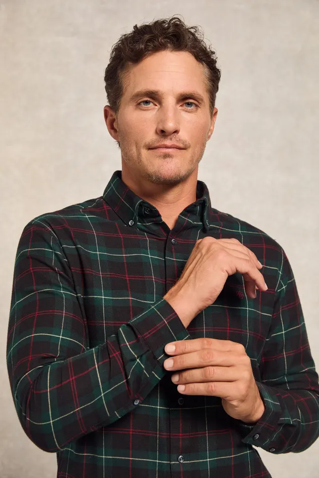 Holland Cooper Classic Button Down Shirt Emerald Men Shirts Holland Cooper Classic Button Down Shirt Emerald Men Shirts