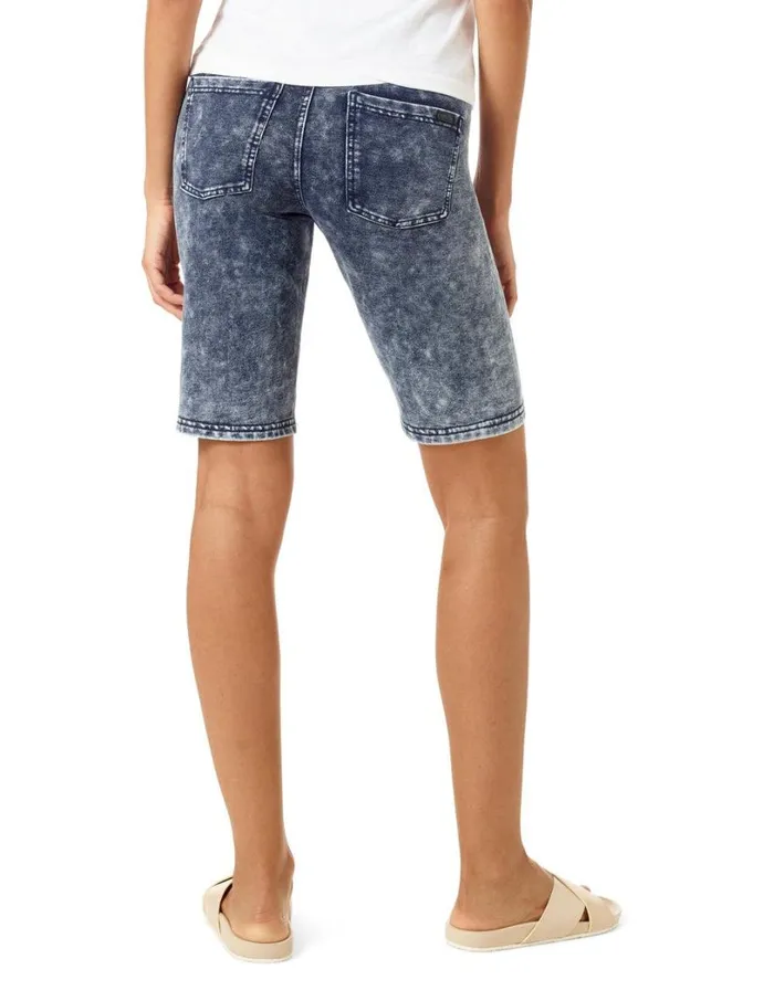 Hue Game Changing Bermuda Short Indigo Cloud Wash Women Shorts and Skirts