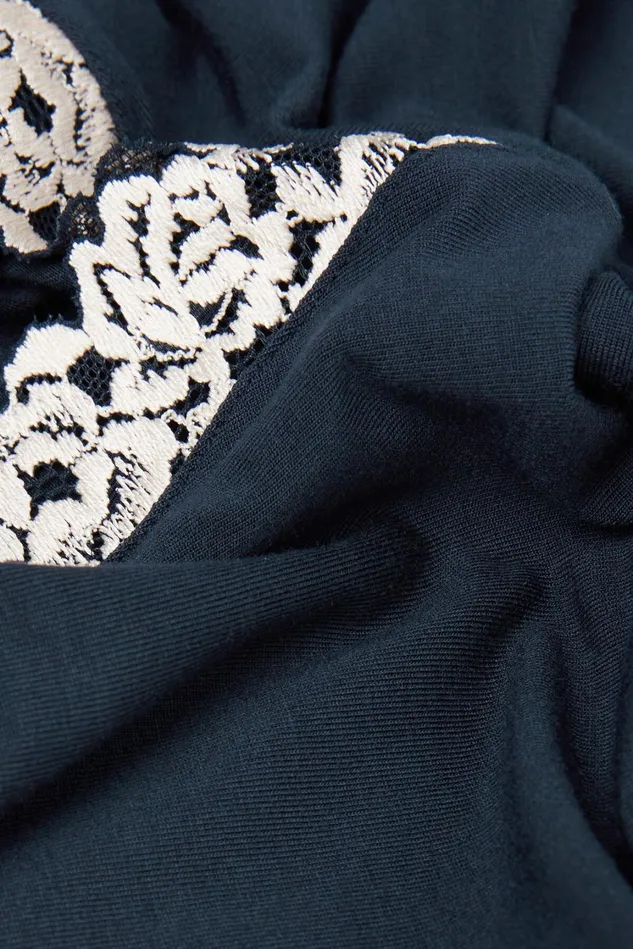Intimissimi Camisoles Tank Tops Women Pretty Flower Modal And Lace Tank Top Blue 347i 8211 Deep Bluevanilla