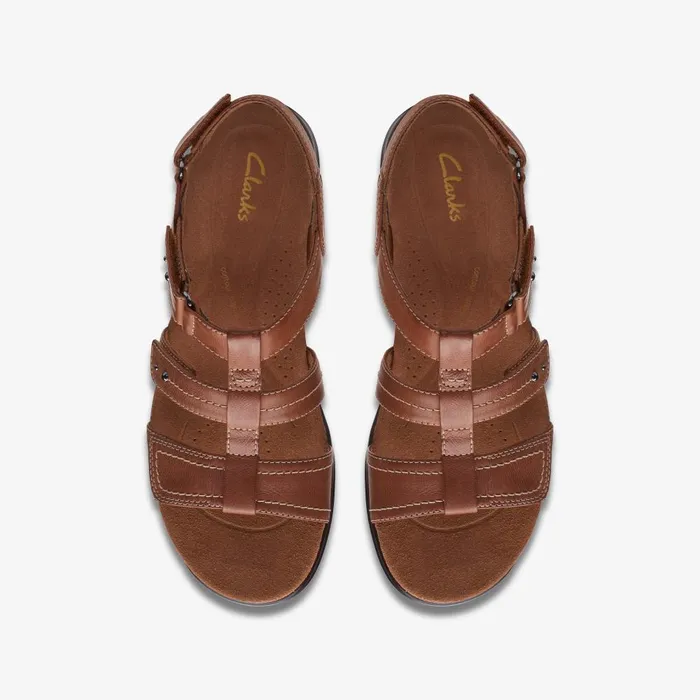 Kitly Step Tan Women Clarks Sandals and Flip Flops