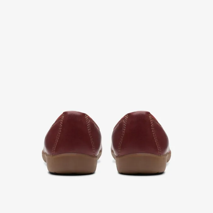 Meadow Opal Chestnut Leather Women Clarks Flats
