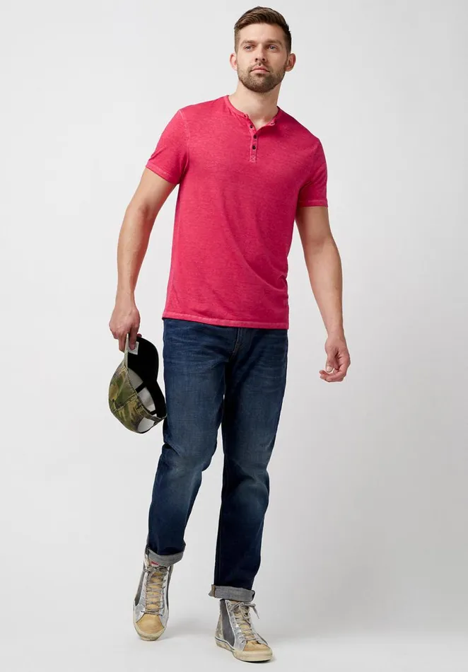Men Buttoned Henley Fushia Kasum TShirt Fuchsia Buffalo David Bitton Tops and Tees