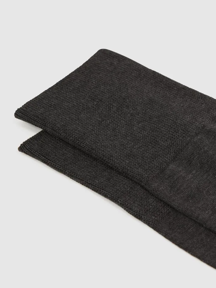 Men Reiss Socks and Underwear Crew Socks Dark Grey