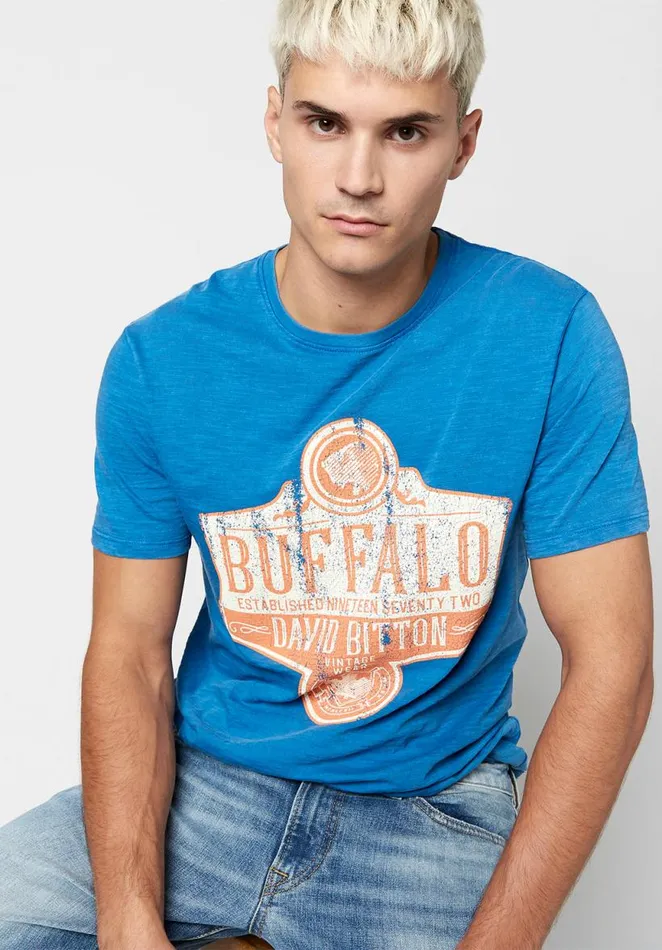 Men Tacow Graphic TShirt Star Buffalo David Bitton Tops and Tees