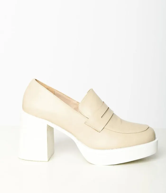 Nude and White Leatherette Platform Loafers Shoes Unique Vintage Heels