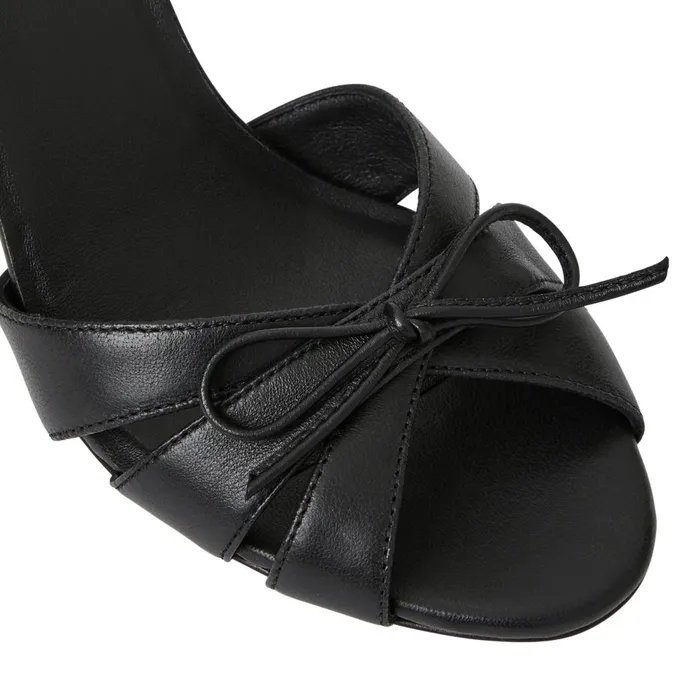 PEMA Pump BLACK Women Bruno Magli Pumps
