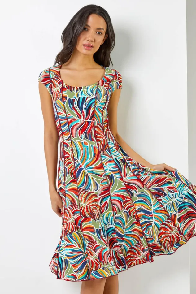 Red Textured Leaf Print Panel Dress Women Roman Dresses