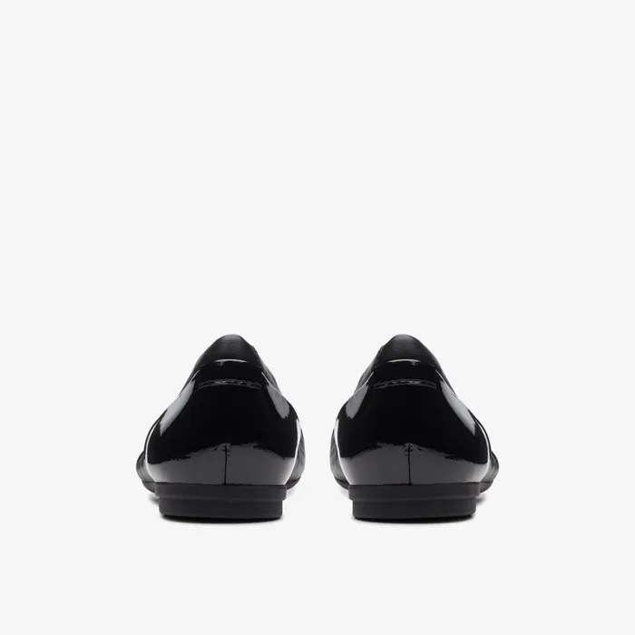 Rena Jazz Black Leather Women Clarks Flats
