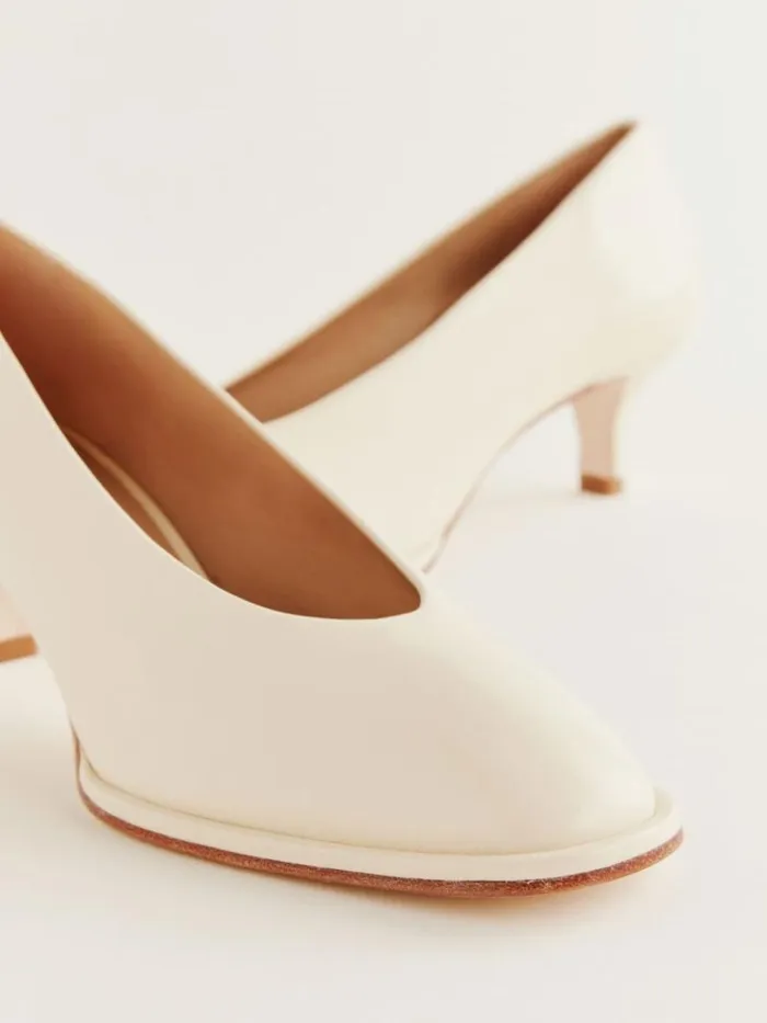 Shoes The Reformation Gracelynn Pump Parmesan Leather