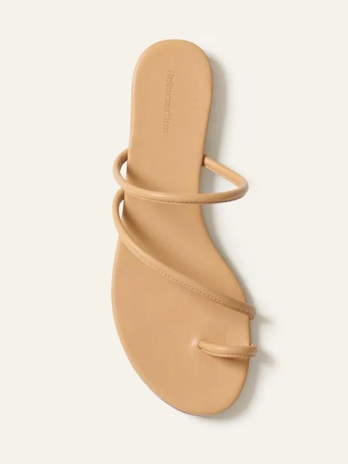 Shoes The Reformation Ludo Toe Ring Strappy Flat Sandal Buff
