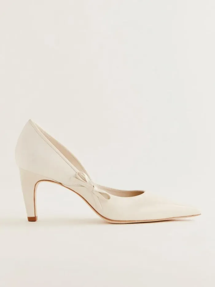 Shoes The Reformation Neve Bow Pump Almond