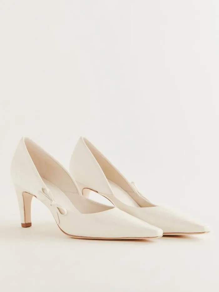 Shoes The Reformation Neve Bow Pump Almond
