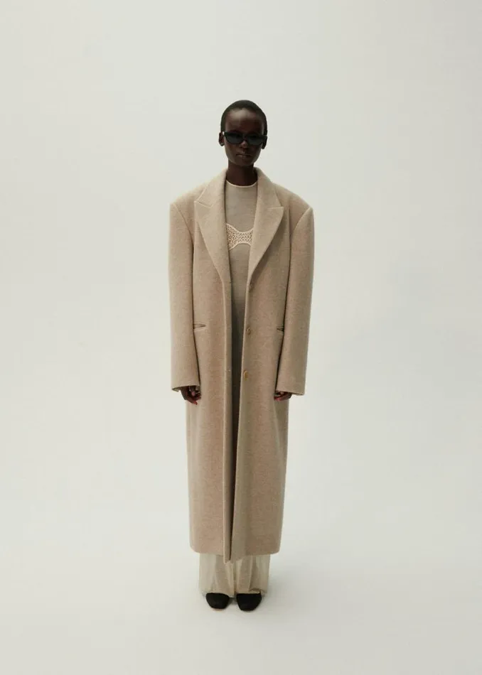 Shop Magda Butrym Coats And Jackets Cashmere Single Breasted Long Coat In Beige Shop Magda Butrym Coats And Jackets Cashmere Single Breasted Long Coat In Beige