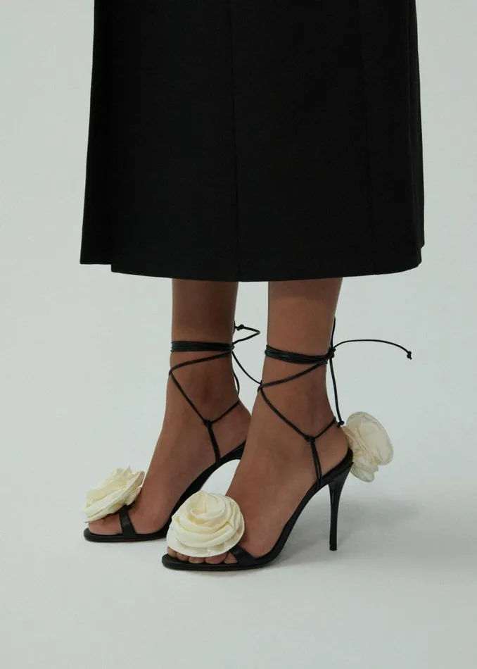 Shop Magda Butrym Shoes Wrap Around Double Flower Sandals In Cream Taffeta Shop Magda Butrym Shoes Wrap Around Double Flower Sandals In Cream Taffeta