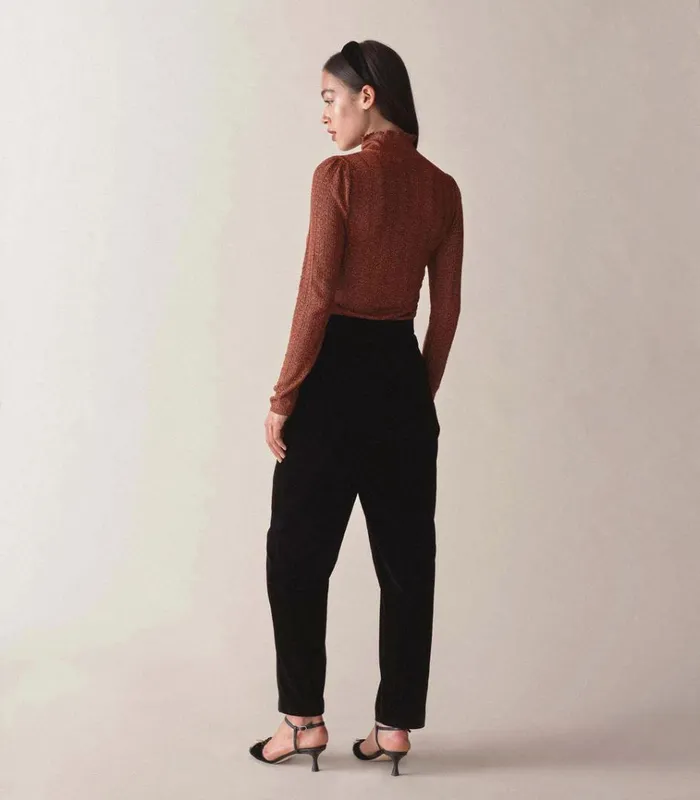 Shop MINOU TURTLENECK Persimmon DEN Knitwear