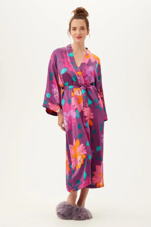 SHOP Trina Turk WOMEN039S SLEEPWEAR EVENING BLOOM ROBE
