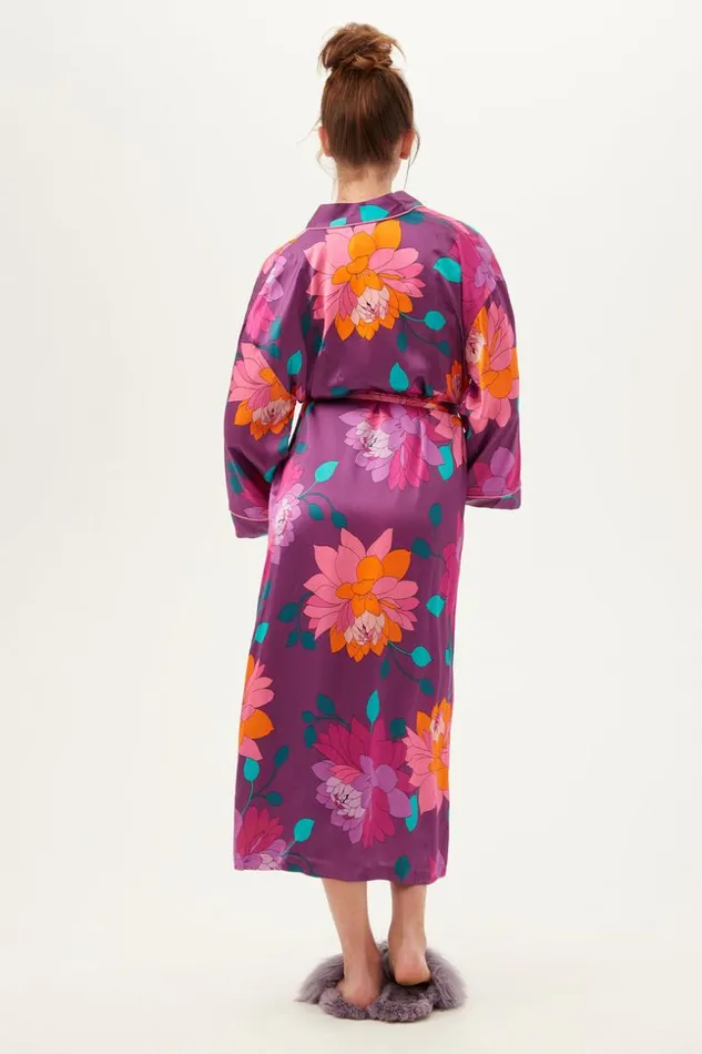 SHOP Trina Turk WOMEN039S SLEEPWEAR EVENING BLOOM ROBE
