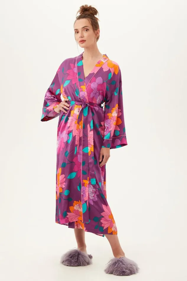 SHOP Trina Turk WOMEN039S SLEEPWEAR EVENING BLOOM ROBE
