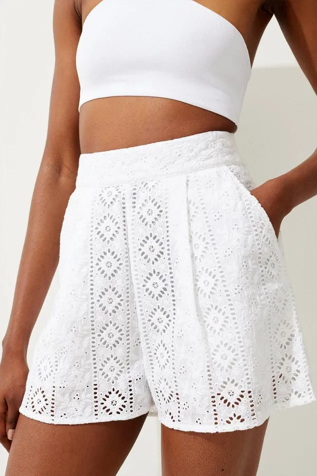 Shorts Women Karen Millen Cotton Broderie Woven Short White