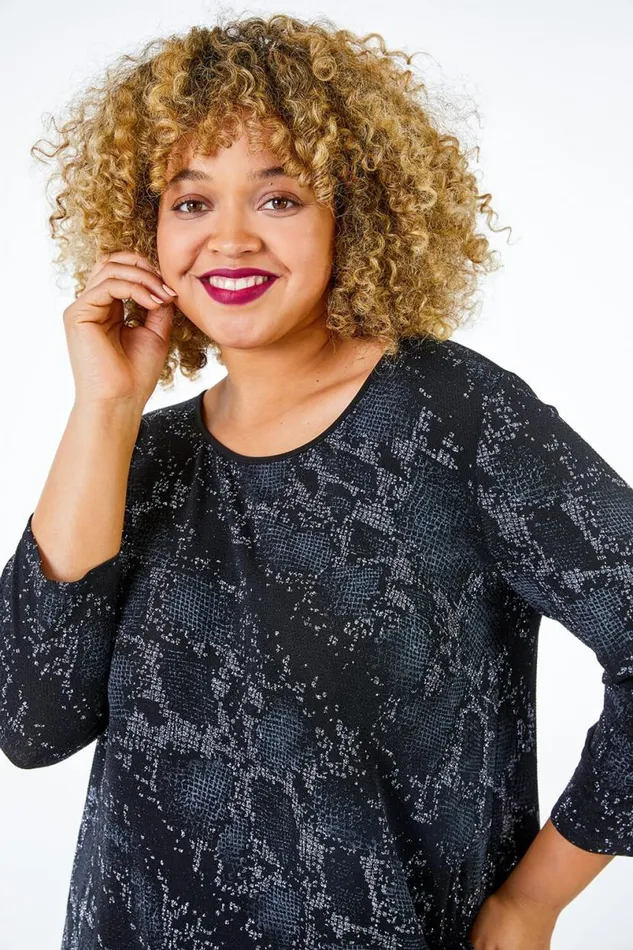 Silver Curve Animal Contrast Hem Top Women Roman Tops