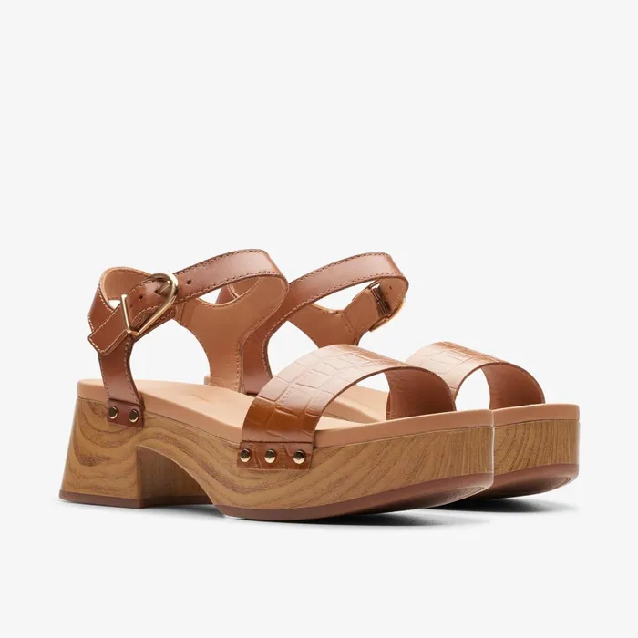 Sivanne Bay Tan Interest Women Clarks Heels and Pumps