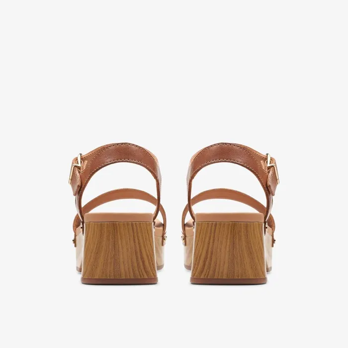 Sivanne Bay Tan Interest Women Clarks Heels and Pumps