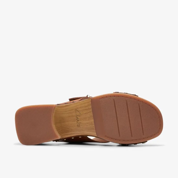 Sivanne Walk Tan Leather Women Clarks Clogs and Mules