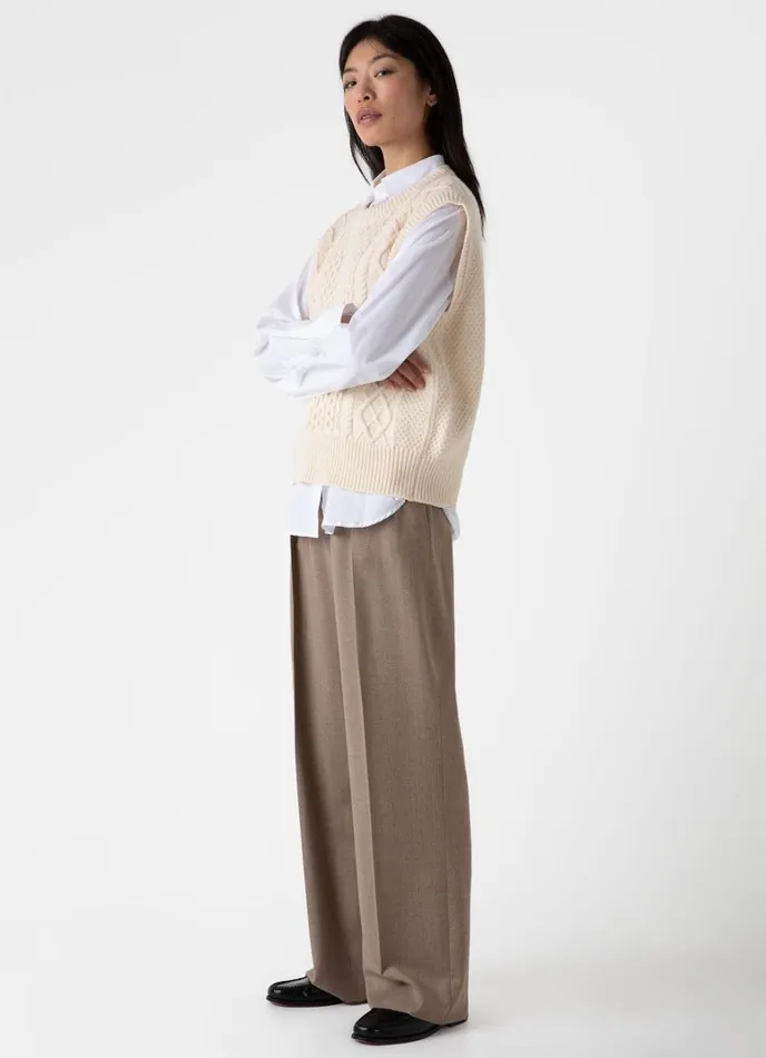 SUNSPEL Knitwear Lambswool Cable Knit Vest Ecru 8211 Women
