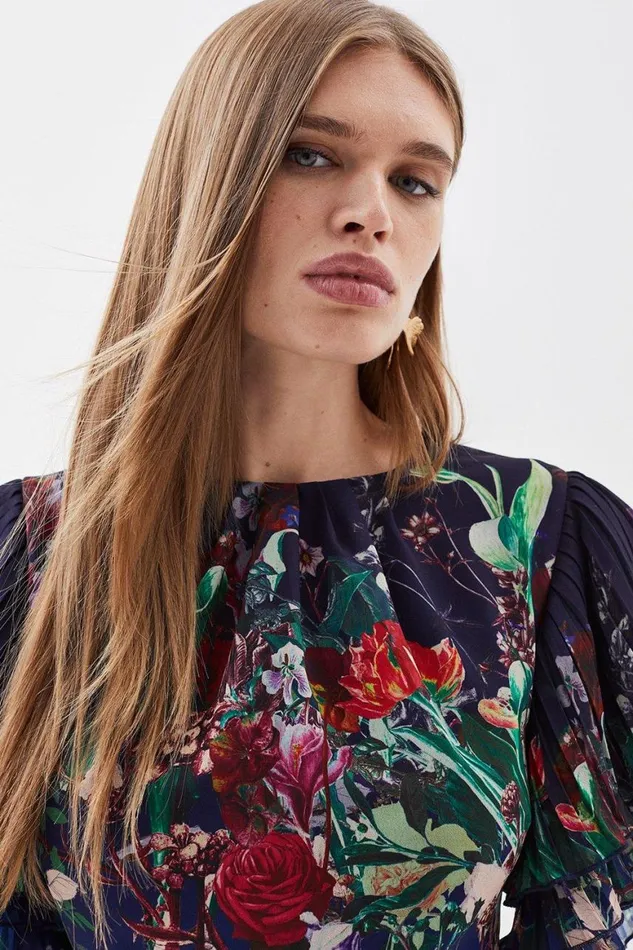 Tops Women Karen Millen Pleat Detail Floral Ruffle Top Blue